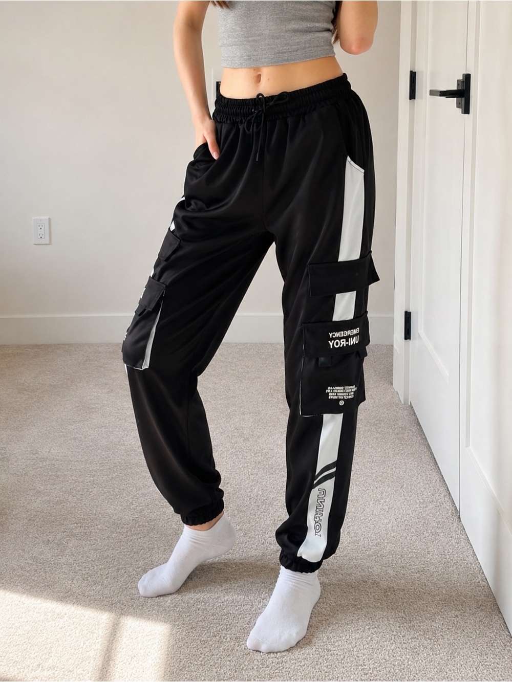 Black Cargo Jogger Pants Streetwear Reflective Stripe Techwear🍒❤️